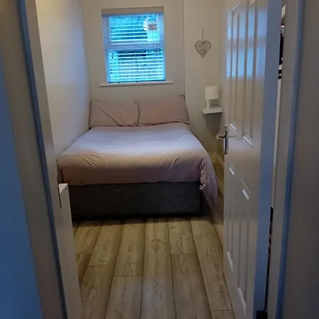 Compact One Bed Near Of Appartement