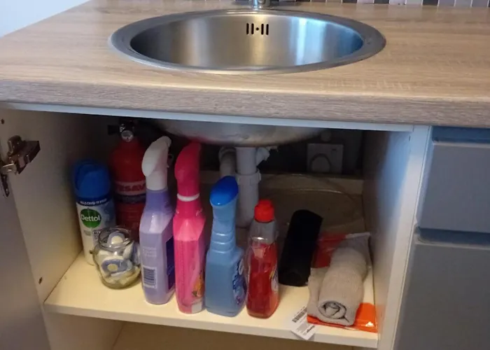 Compact One Bed Near Of * Limerick Junction